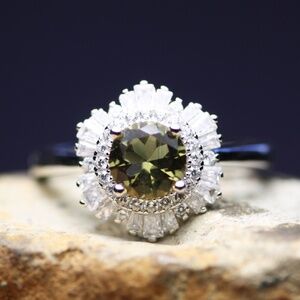 New Handmade Color Change Diaspore Ring Handcrafted Sterling Silver